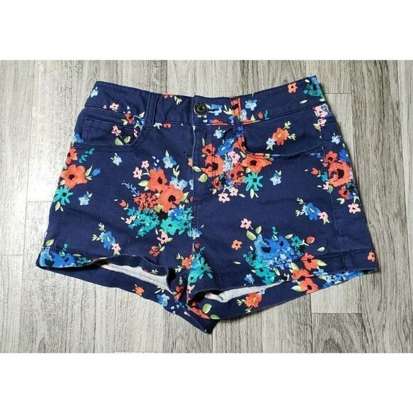 (3/$27) SO Multicolored Floral Shorts Size 7 - Picture 1 of 10